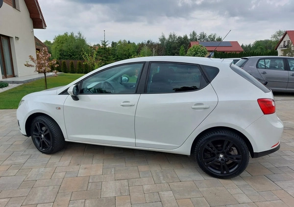 Seat Ibiza cena 18400 przebieg: 187000, rok produkcji 2009 z Wałbrzych małe 781